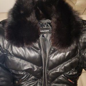Men's Leather Bomber coat w/fur hood